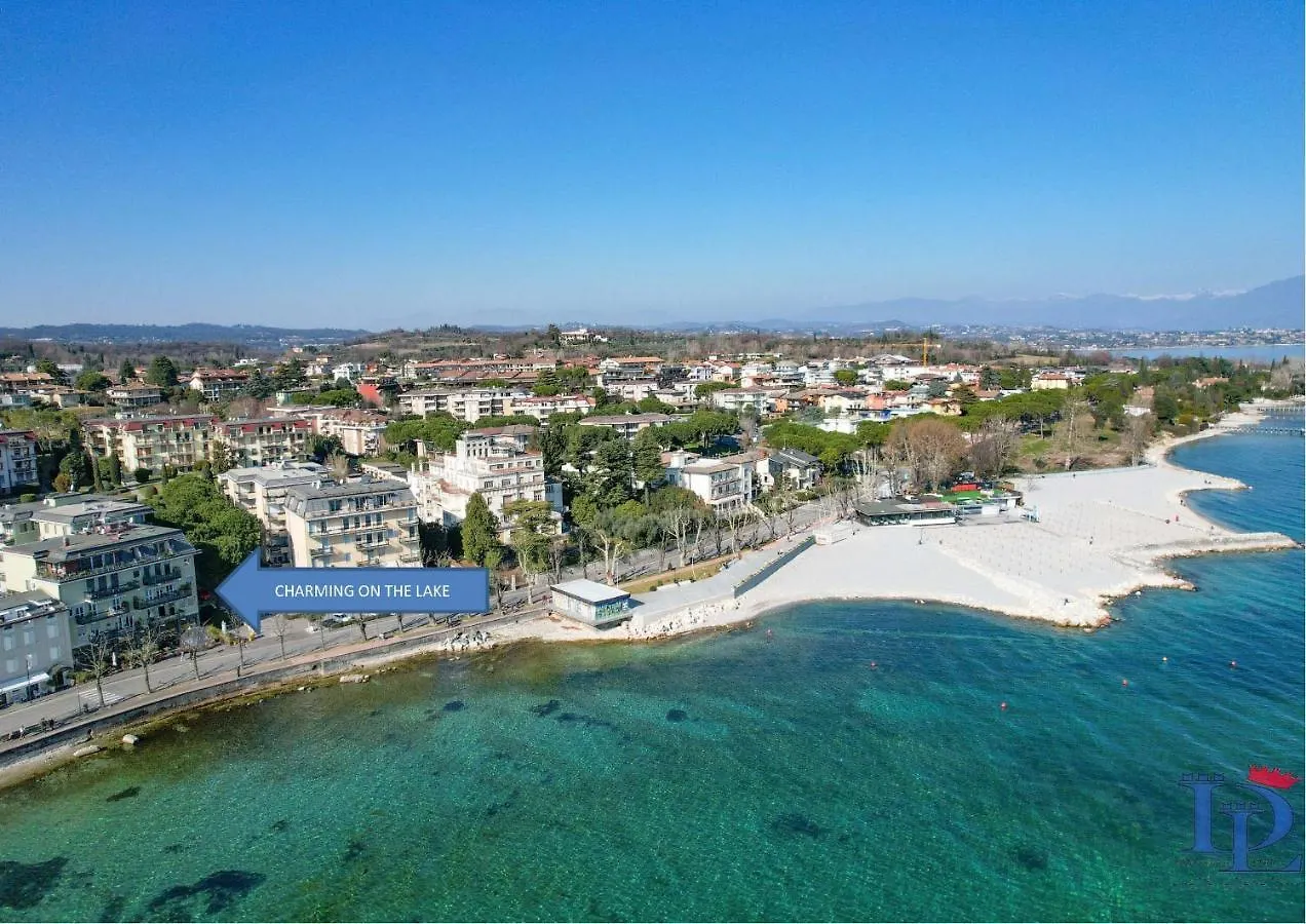 Appartement Desenzanoloft Official Partner Marriott Homes & Villas - Charming On The Lake Front Lake Desenzano del Garda